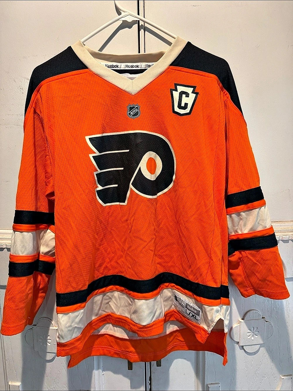 Reebok Philadelphia Flyers Claude Giroux #28 Premier Home Jersey Orange & Black